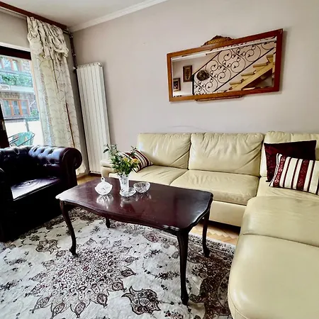 Villa Residential Old Town